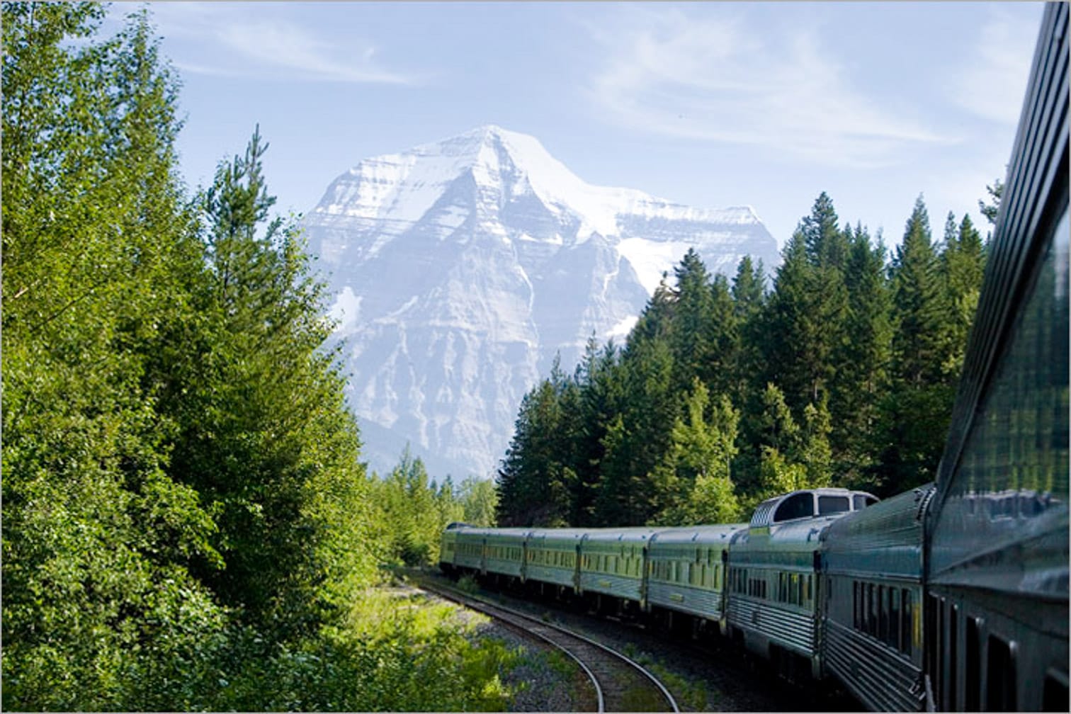 Trans Canada Rail Adventure Vancouver to Toronto by FirstClass Train
